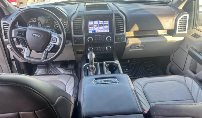 
								FORD LOBO 2019 completo									