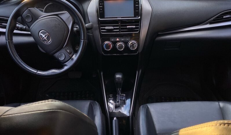 
								TOYOTA YARIS 2021 completo									