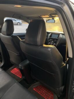
										TOYOTA YARIS 2021 completo									