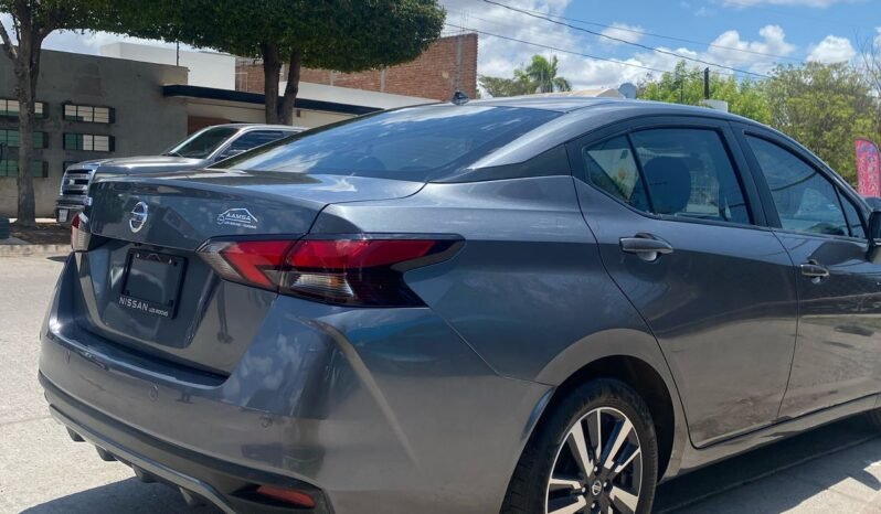
								NISSAN VERSA 2022 completo									