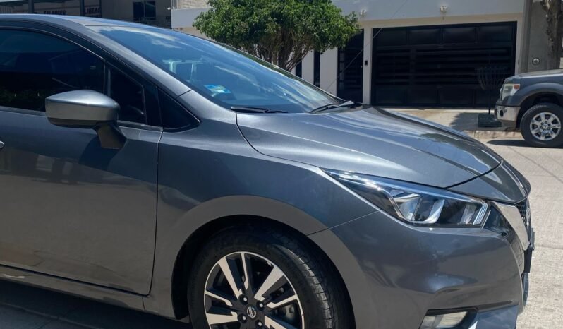 
								NISSAN VERSA 2022 completo									