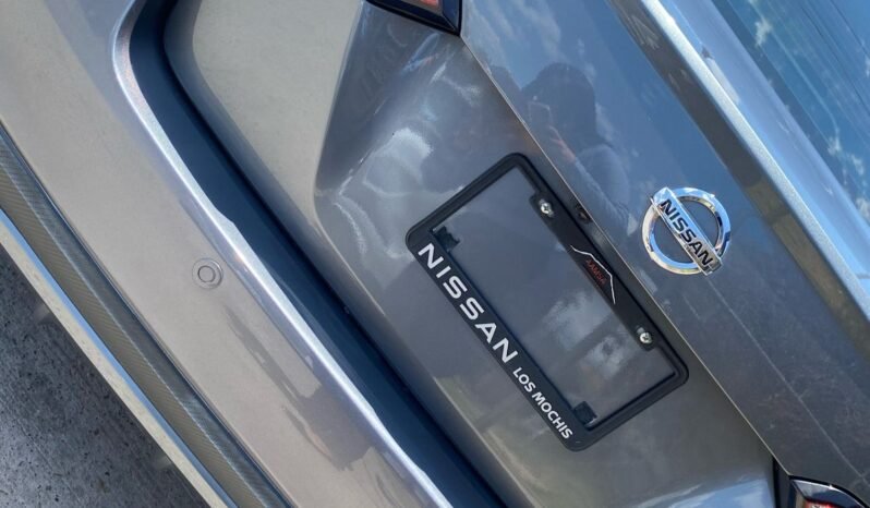 
								NISSAN VERSA 2022 completo									