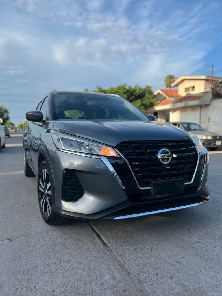 NISSAN KICKS 2021