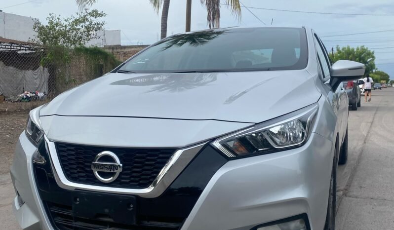 
								NISSAN VERSA 2020 completo									