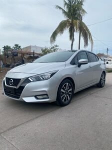 NISSAN VERSA 2020