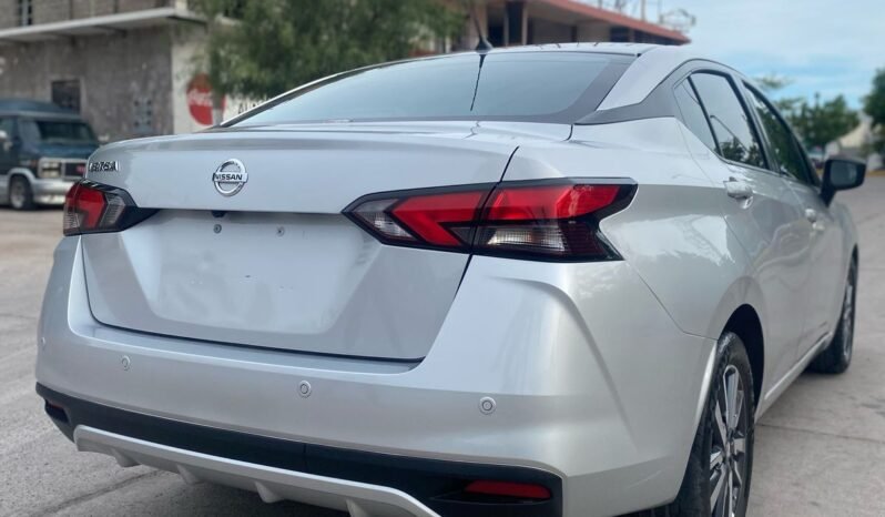 
								NISSAN VERSA 2020 completo									