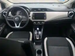 NISSAN VERSA 2020 completo