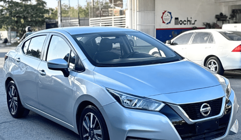 NISSAN VERSA 2021 completo