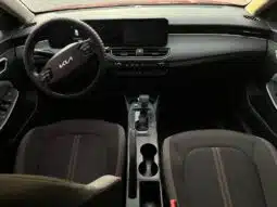 KIA K3 2024 completo