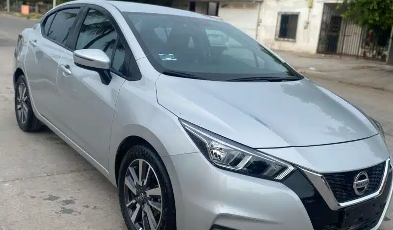NISSAN VERSA 2021 completo