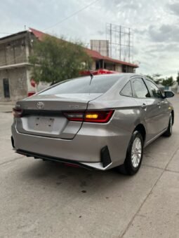 TOYOTA YARIS 2023 completo
