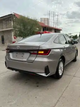 TOYOTA YARIS 2023 completo