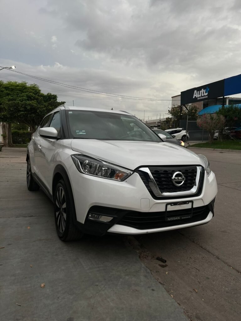 NISSAN KICKS 2020