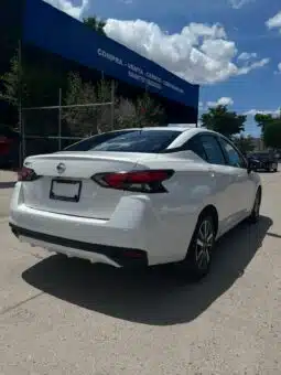 NISSAN VERSA 2020 completo