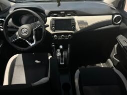 NISSAN VERSA 2020 completo