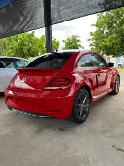VOLKSWAGEN BEETLE 2017 completo