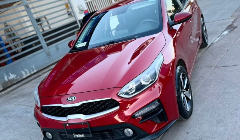 KIA FORTE 2021 completo
