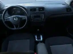 VOLKSWAGEN VENTO 2019 completo