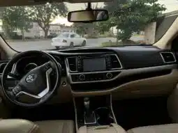 TOYOTA HIGHLANDER 2016 completo