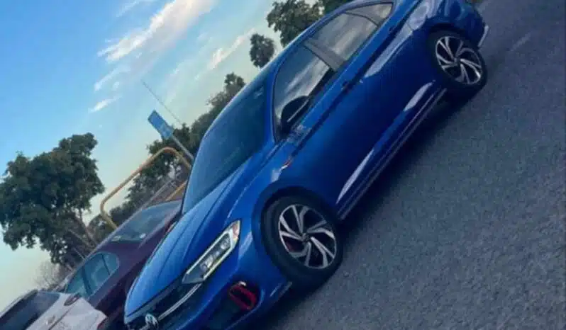 VOLKSWAGEN JETTA 2022 completo