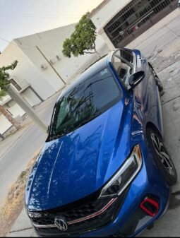 VOLKSWAGEN JETTA 2022 completo