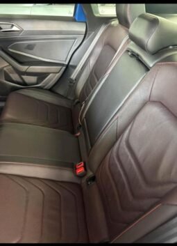 VOLKSWAGEN JETTA 2022 completo