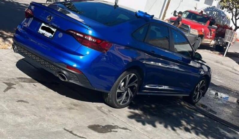 VOLKSWAGEN JETTA 2022 completo