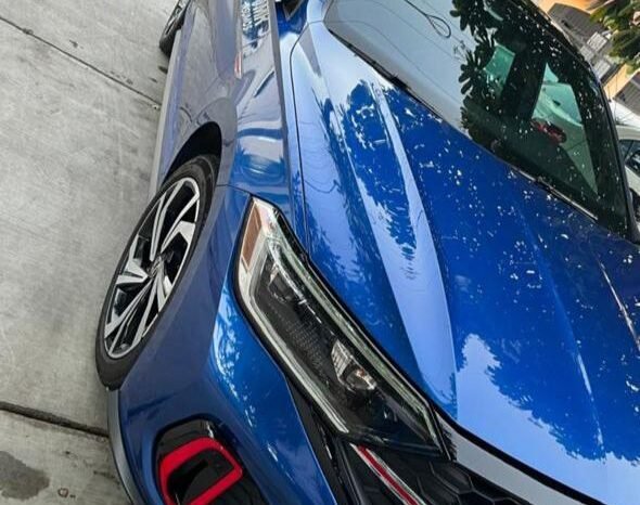 VOLKSWAGEN JETTA 2022 completo