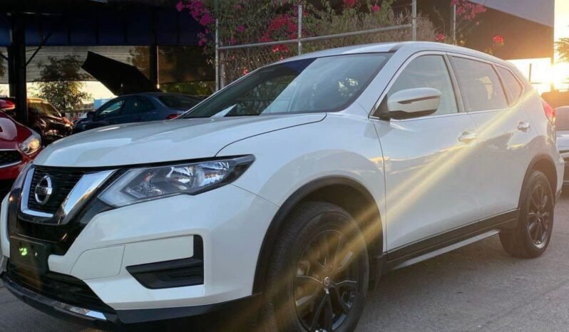 NISSAN XTRAIL 2020 completo
