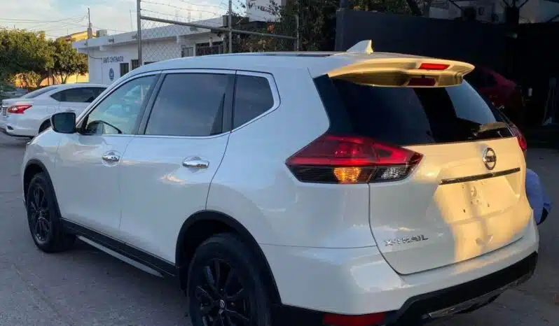 NISSAN XTRAIL 2020 completo