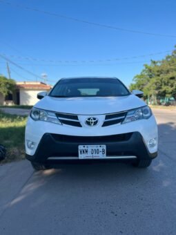 TOYOTA RAV 4 2014 completo