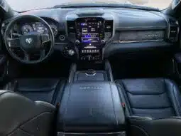 DODGE RAM 2021 completo