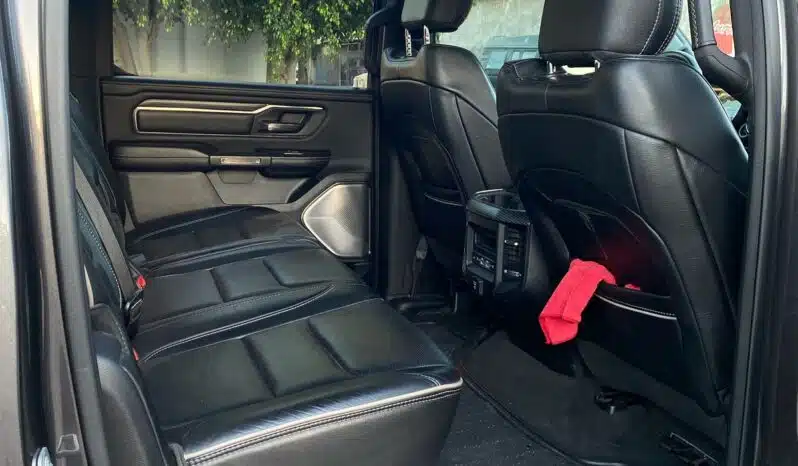 DODGE RAM 2021 completo