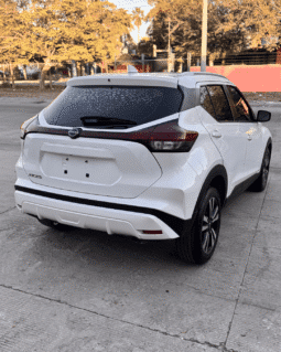 NISSAN KICKS 2024 completo