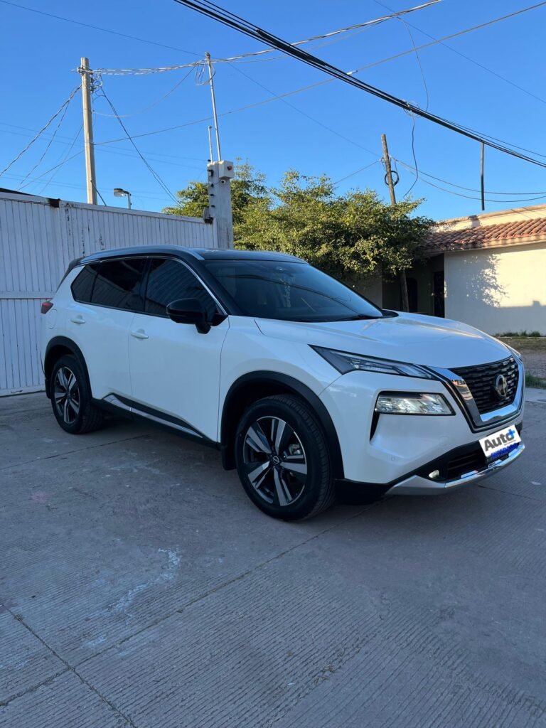NISSAN XTRAIL 2023