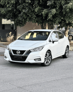 NISSAN VERSA 2020