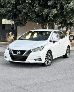 NISSAN VERSA 2020