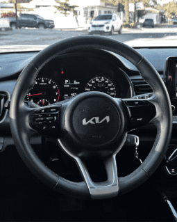 KIA RIO 2023 completo