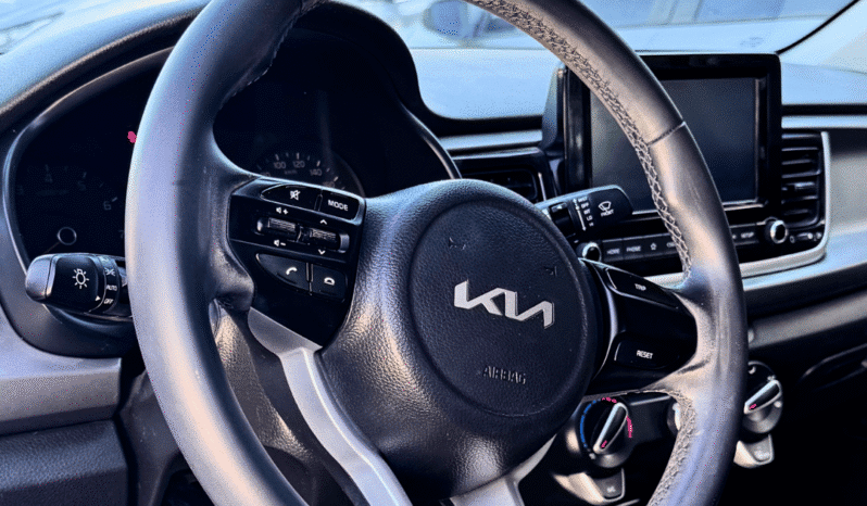 KIA RIO 2023 completo