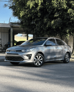 KIA RIO 2023 completo