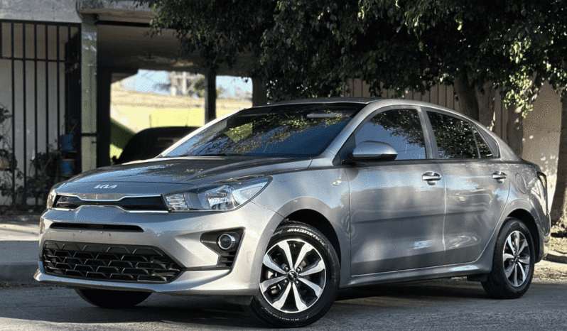 KIA RIO 2023 completo