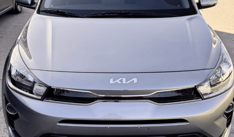 KIA RIO 2023 completo