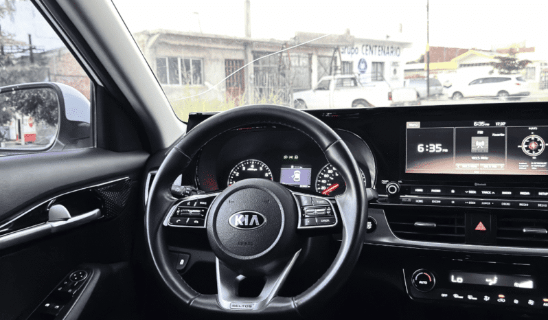 KIA SELTOS 2020 completo
