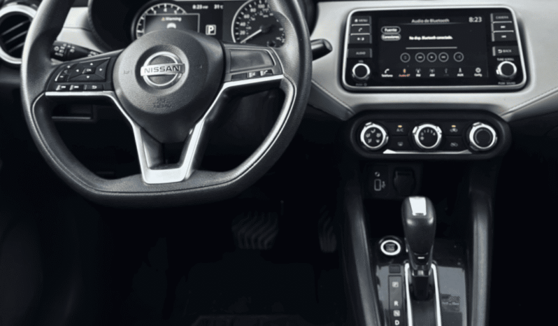 NISSAN VERSA 2020 completo