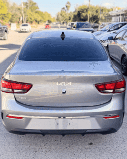KIA RIO 2023 completo