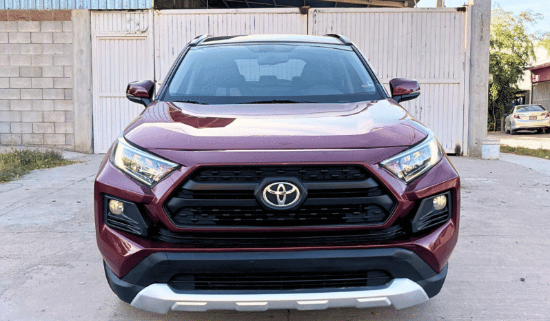 TOYOTA RAV 4 2020 completo