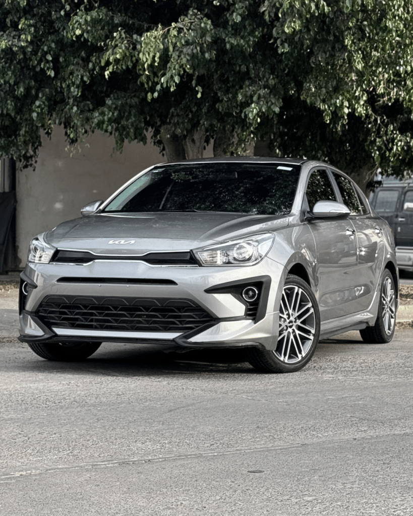 KIA RIO 2023