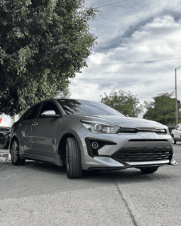 KIA RIO 2023 completo