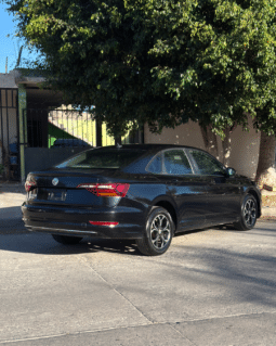 VOLKSWAGEN JETTA 2017 completo