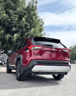 TOYOTA RAV4 2023 completo